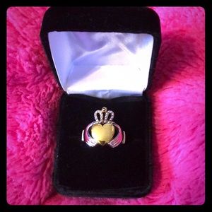 Irish Claddagh Keepsake Urn Ring